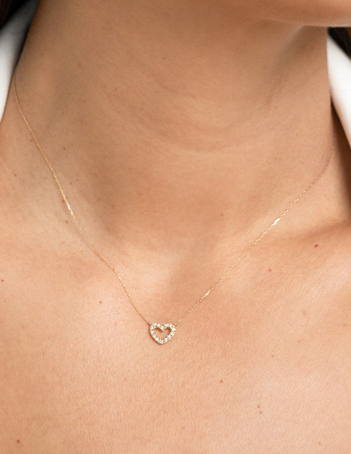 CADENA DIJE CORAZóN DIAMANTES