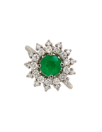ANILLO FLOR ESMERALDA REDONDA DOBLE CLUSTER DIAMANTES