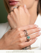 ANILLO ESMERALDA CUADRADA DIAMANTES MARQUISSE