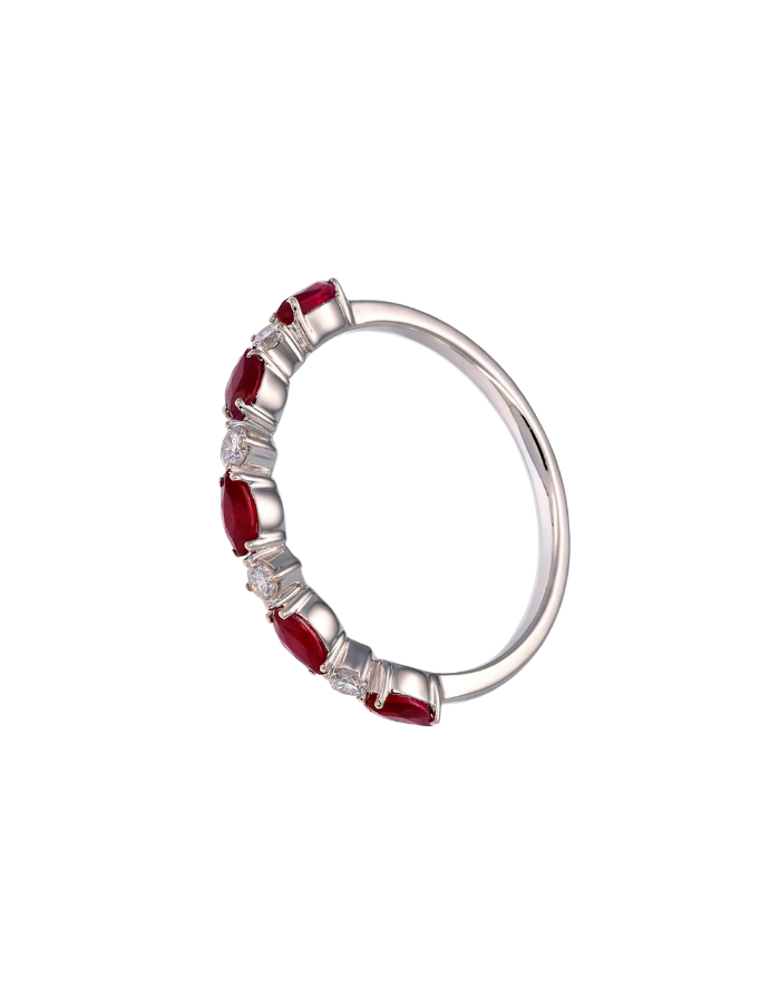 ANILLO RUBí OVALADO Y DIAMANTES REDONDOS