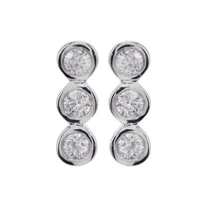 ARETES BEBE 3 DIAMANTICOS ORO 18K